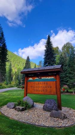 Glacier Park Log Cabin 8-12-8-19 $171