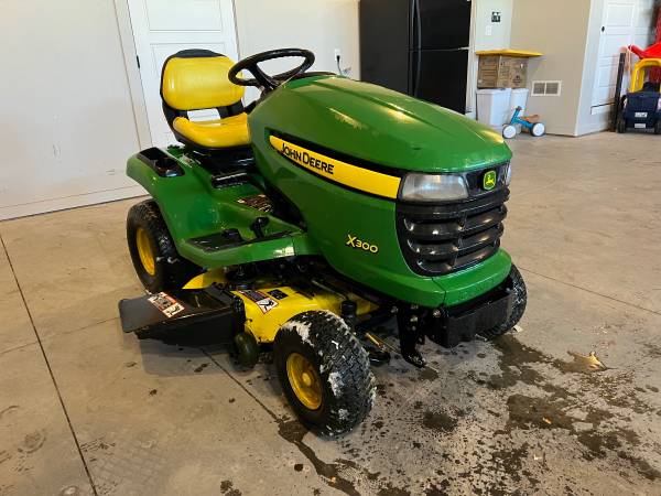 John Deere X300 Riding Lawn Mower