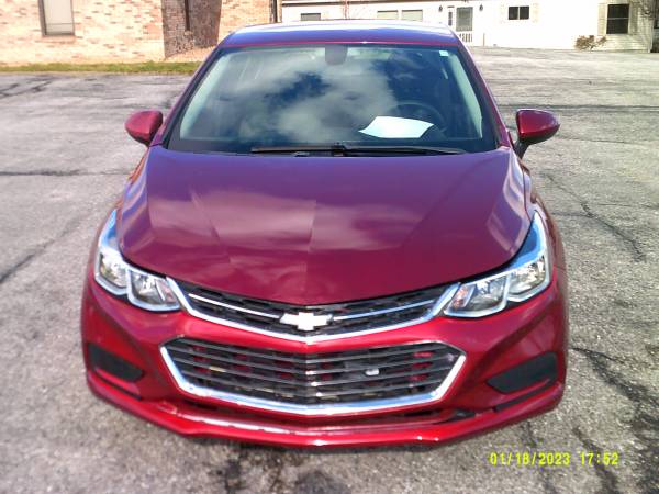 2018 CHEVY CRUZE LT–1 OWNER–18K MILES-40MPG-HTD SEATS-REMOTE