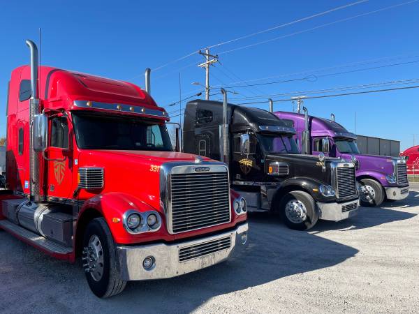 $10K SIGN ON FOR COMPANY DRIVERS | ELD EXEMPT FREIGHTLINER CORONADOS