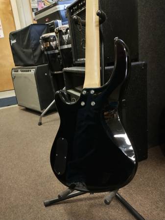 GREAT CONDITION DEAN EDGE 4-STRING BASS FOR SALE/TRADE