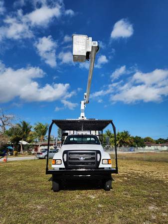 2010 FORD F-750 TEREX FORESTRY BUCKET TRUCK 60FT