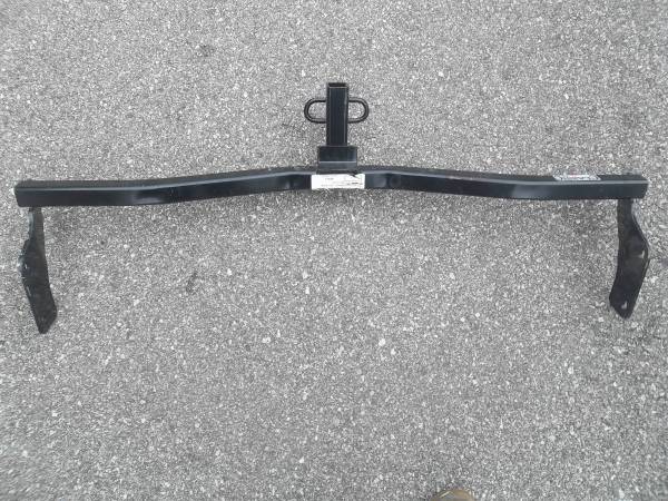 Hyundai Elantra Trailer Hitch 2009