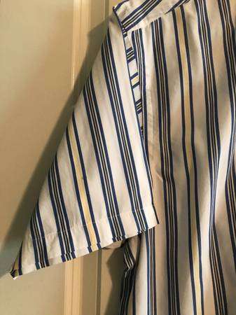 Men’s Nautica Short Sleeve Button Down Cotton Shirt, Size L, Striped