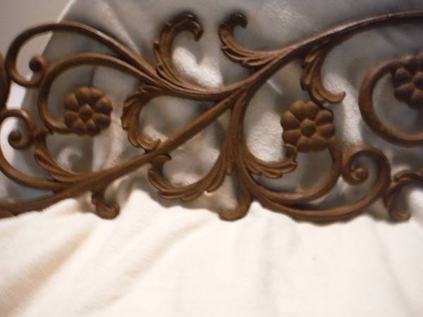 Cast Iron Wall Decor