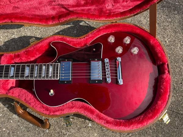 2020 Gibson Les Paul Modern Sparkling Burgundy & beautiful Ebony Trade