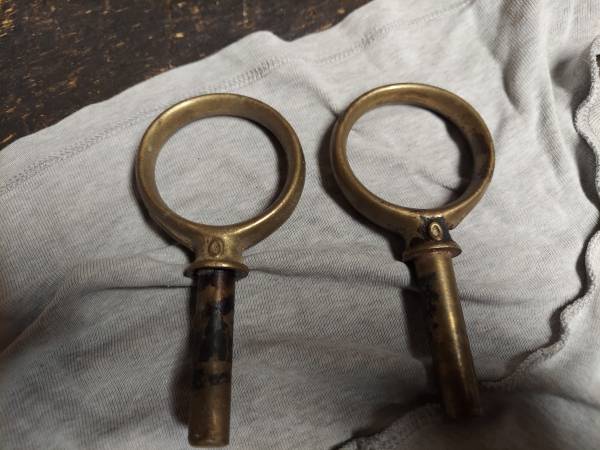 VINTAGE/ANTIQUE BRASS BOAT OAR HOLDERS