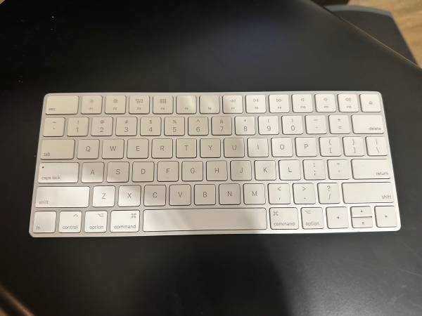 Apple Magic Keyboard