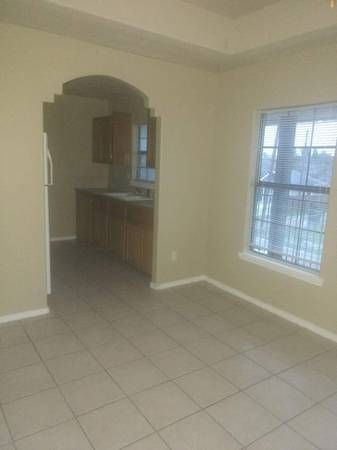 $650 / 2br – FOR RENT, IN CENTRAL HARLINGEN TEXAS . (8TH STREET AND