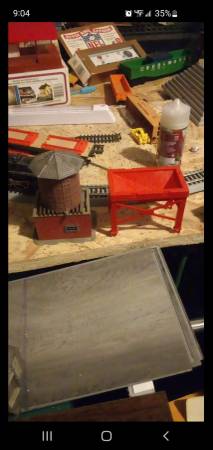 TRAIN SETS AND ACCESSORIES