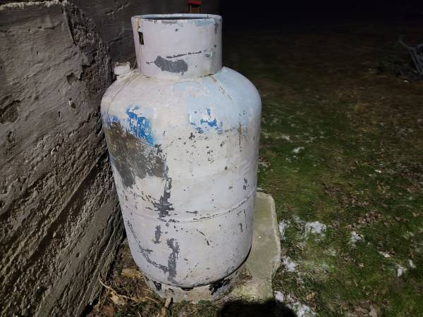 propane tank 100 gallon