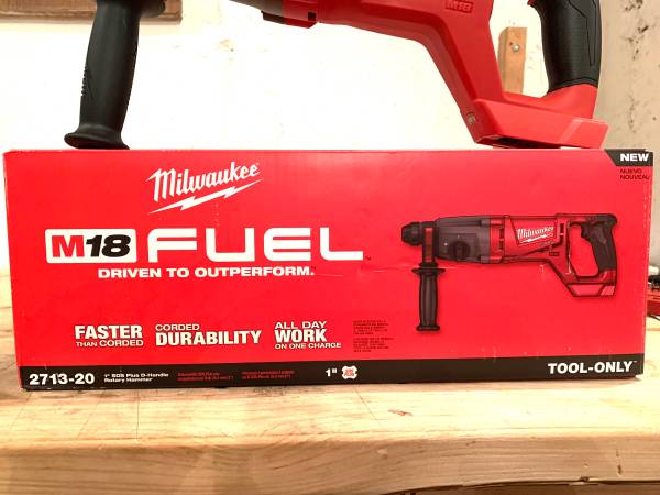 Milwaukee M18 FUEL Brushless 1 in. SDS-Plus D-Handle Rotary Hammer NEW IN BOX