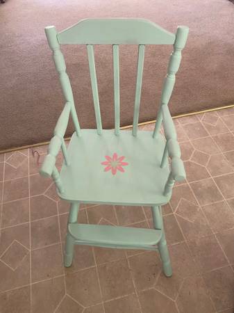 Child painted booster/high chair