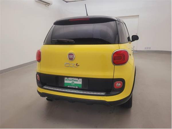 2015 FIAT 500L Urbana Trekking – hatchback