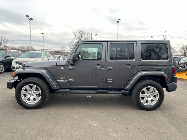 2014 Jeep Wrangler Unlimited Sahara! 4×4! Clean! Guaranteed Finance!