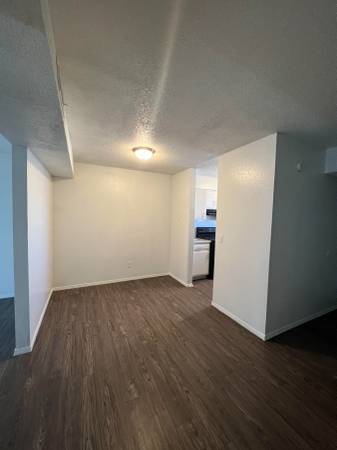 ??2 Bedroom 2.5 Baths Available Now!!???