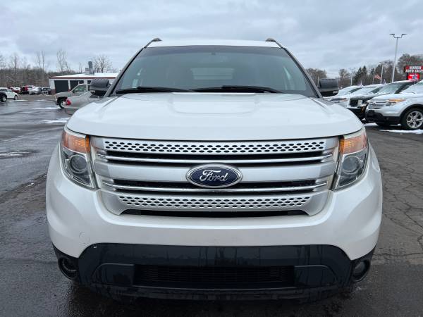 One Owner! 2015 Ford Explorer XLT! Clean! Finance Guaranteed!