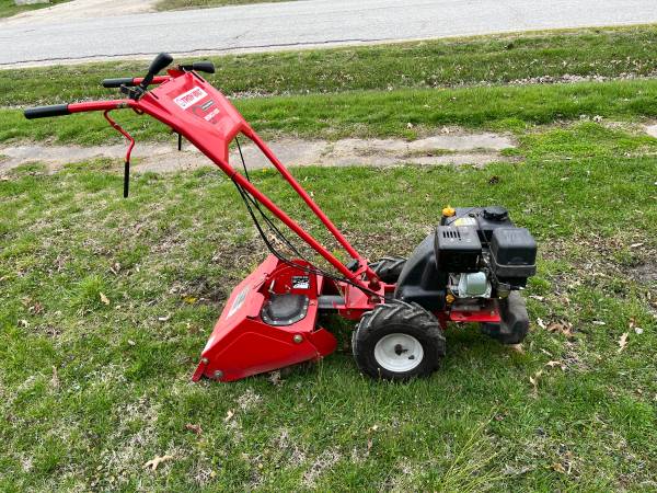 Troy-Bilt Bronco Axis Rear Tine Tiller