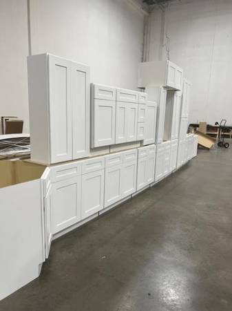 Brand New Shaker White & Gray Kitchen Cabinets WHOLESALE