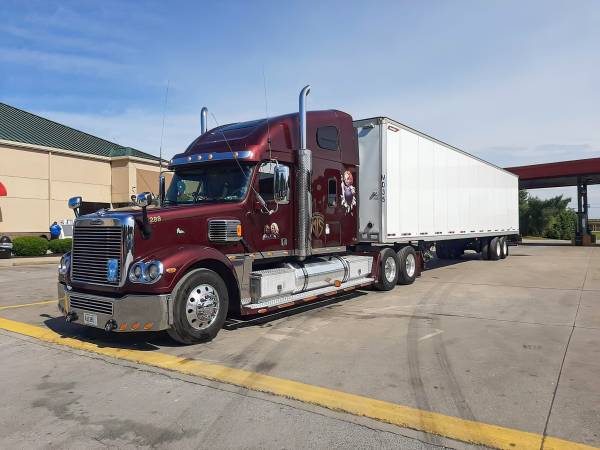 $10K SIGN ON FOR COMPANY DRIVERS | ELD EXEMPT FREIGHTLINER CORONADOS