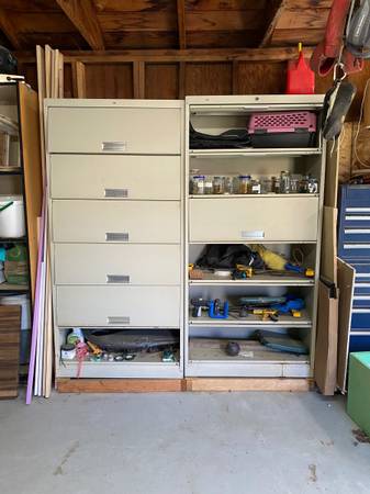 4 metal storage cabinets