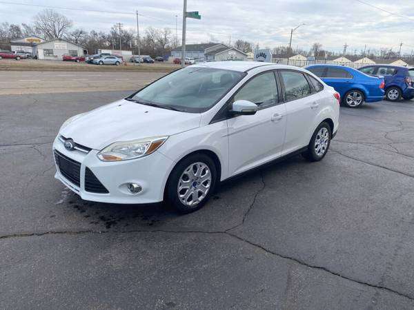 2012 Ford Focus SE real nice runs great 178275 Miles