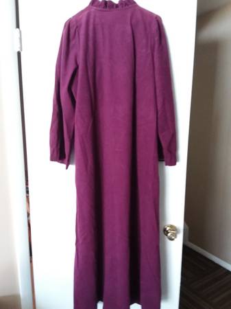 Women’s Robe