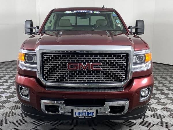 2015 GMC Sierra 2500HD Diesel 4×4 4WD Truck Denali Crew Cab