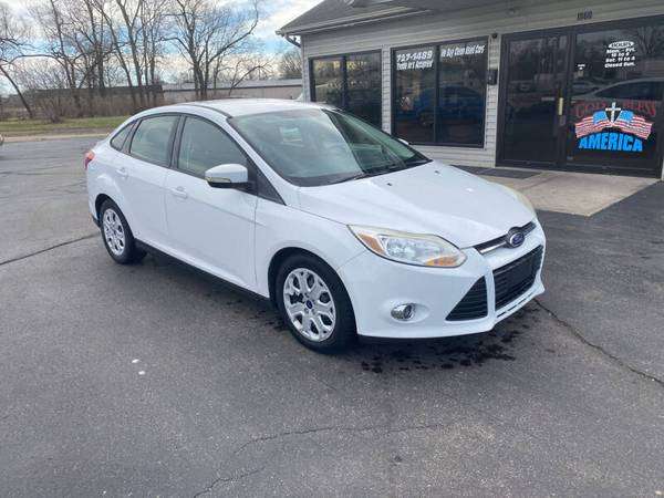 2012 Ford Focus SE real nice runs great 178275 Miles