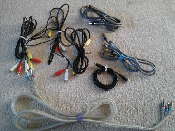 RCA,S-Video,3.5 /2 Male RCA Audio Cable,Etc