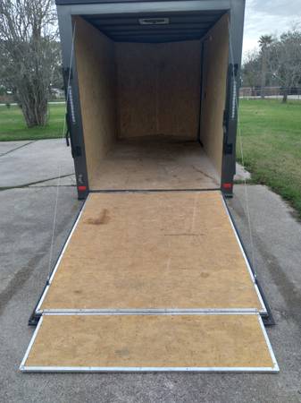 2021 6×12 Enclosed Trailer V-Nose