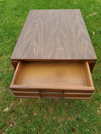 Mid century modern end table by Mersman