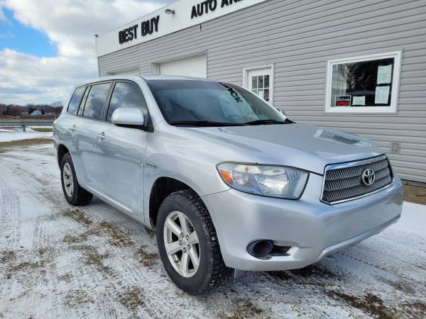 HALF-PRICE–2008 TOYOTA HIGHLANDER HYBRID-4X4–EXCELLENT–WARRANTY INC