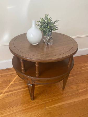 Mersman Walnut Tiered Side Pedestal Table Mid Century Modern MCM