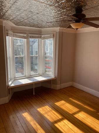 Gorgeous East Side Apartment Available