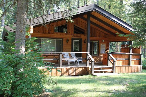 Glacier Park Log Cabin 8-12-8-19 $171