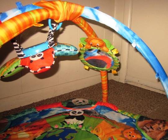 INFANT TOILET SEAT, PLAYMAT, ACTIVITY CENTER, UMBRELLA STROLLER