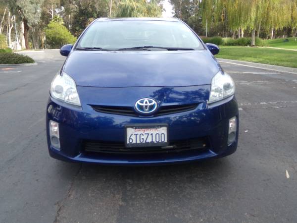 2011 TOYOTA PRIUS SPORT——–DEALER SPECIAL——–GREAT ECONOMY–