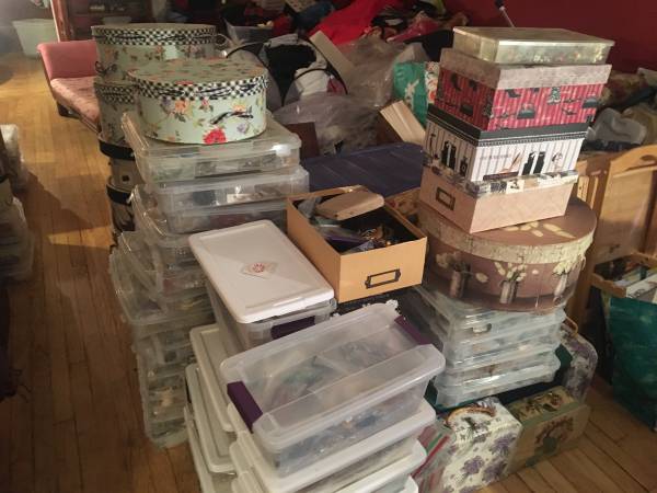 PROFESSIONAL ORGANIZER, PAPERWORK, ESTATES, MOVING, HOARDING… SPECIAL