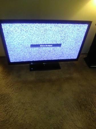 Samsung TV 65 inch flat screen