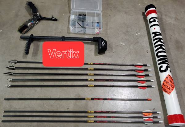 *(ARCHERY)* *(COMPOUND BOW)* Mathews Vertix with Accessories