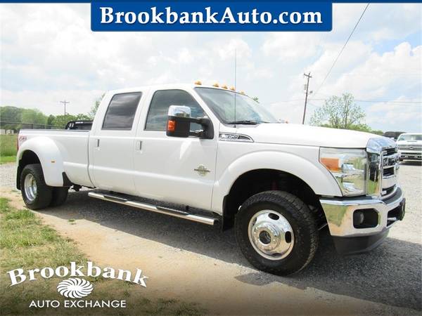 2011 FORD F350 SUPER DUTY LARIAT, White APPLY ONLINE-> BROOKBANKAUTO.C