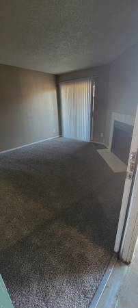 3 Bedroom 2 Full Bath Ready 5/12! #721