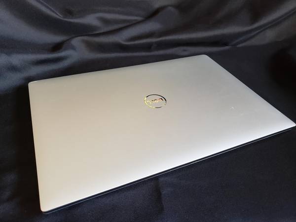 XPS 15 9570 i716GB 256GB GeForce GTX