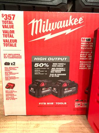 Milwaukee M18 18V High Output Starter Kit w/ (2) 6.0ah Batteries & Charger – NEW