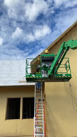 Siding and soffit subcontractor