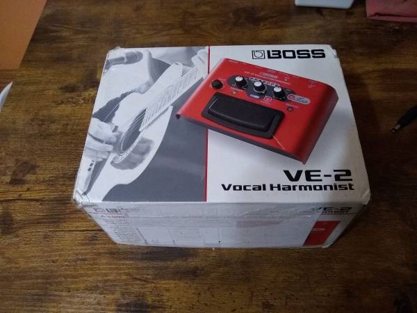 Boss VE-2 Vocal Harmonizer