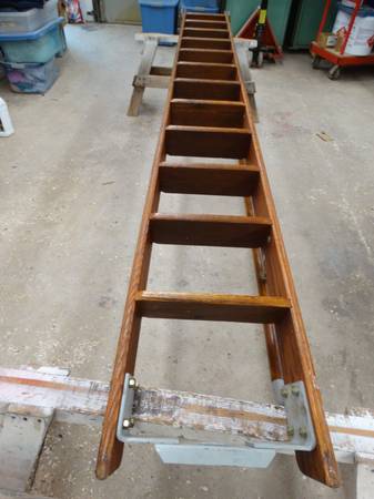 Bookcase Rolling Ladder /Vintage