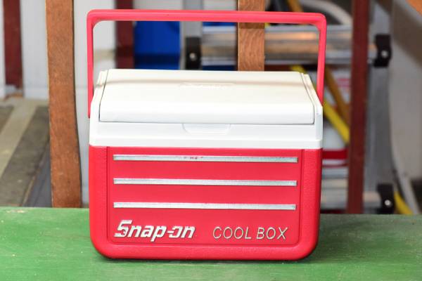 Snap On Cool Box small Ice Chest