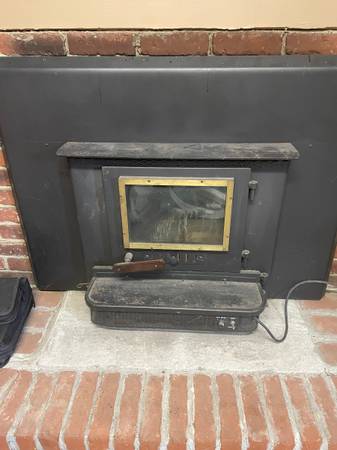 fireplace insert with blower